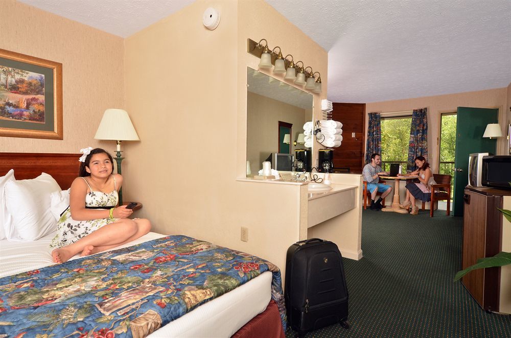 Creekstone Inn Pigeon Forge Eksteriør bilde
